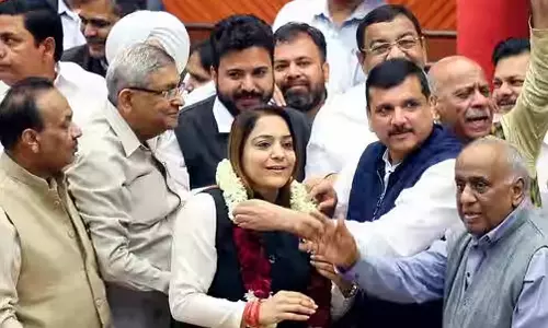 டெல்லி மேயர் தேர்தலில் ஆம் ஆத்மி கட்சியின் ஷெல்லி ஓபராய் வெற்றி