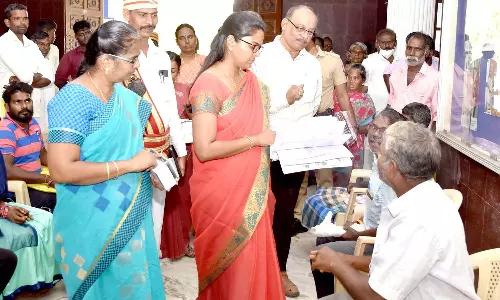 குறைதீர் கூட்டத்தில் பெறப்பட்ட மனுக்கள் மீது உடனடியாக நடவடிக்கை எடுக்க வேண்டும்