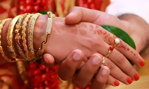 இந்து சமய அறநிலையத்துறை: கோவில்களில் இலவச திருமண திட்ட செலவினத் தொகை ரூ.50,000 ஆக உயர்வு