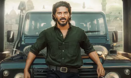 ஷூட் முடிந்தது.. பட்டாசு வெடித்து கொண்டாடிய துல்கர் சல்மான்..