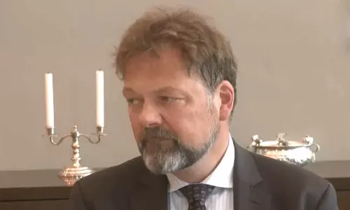 அது எங்கள் வர்த்தகம் அல்ல: இந்தியா சலுகை விலையில் ரஷிய கச்சா எண்ணெய் வாங்குவது குறித்து ஜெர்மனி கருத்து