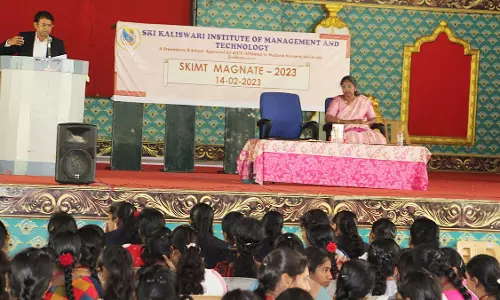 காளீஸ்வரி மேலாண்மை கல்லூரியில் மாணவர்கள் சந்திப்பு