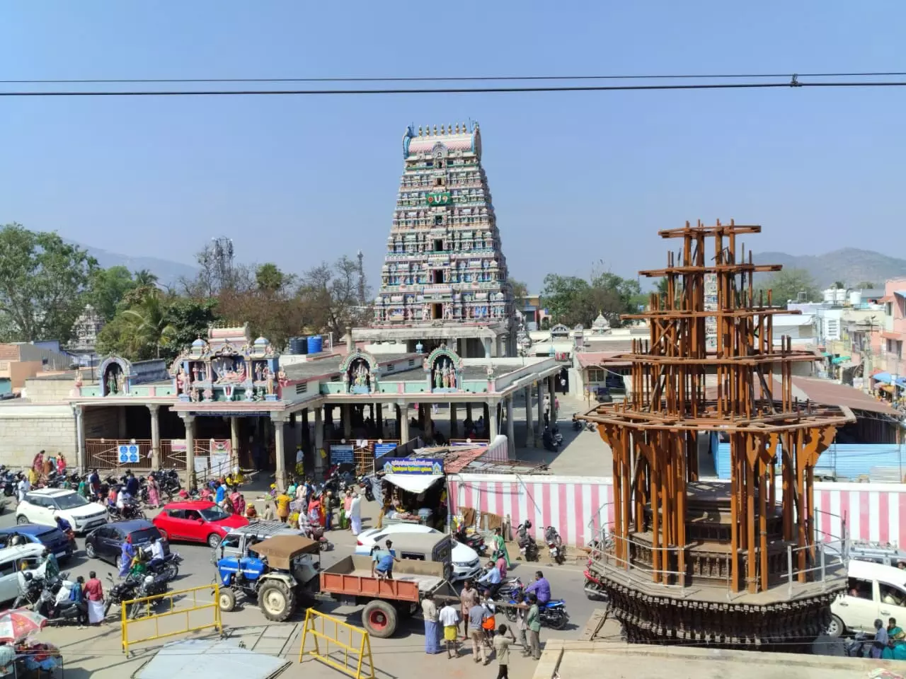 காரமடை அரங்கநாதர் கோவில் திருவிழா-தேர் பராமரிக்கும் பணி தீவிரம்