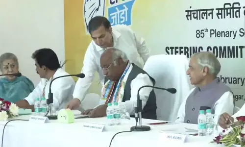 சத்தீஸ்கரில் காங்கிரசின் 3 நாள் மாநாடு தொடங்கியது- தமிழகத்தில் இருந்து கே.எஸ்.அழகிரி தலைமையில் 91 பேர் பங்கேற்பு