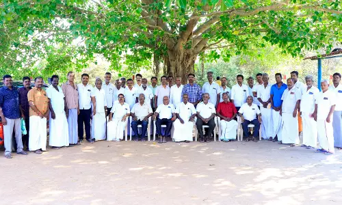 தையற்கலை தொழிலாளர்கள் சங்க  பொதுக்குழு கூட்டம்