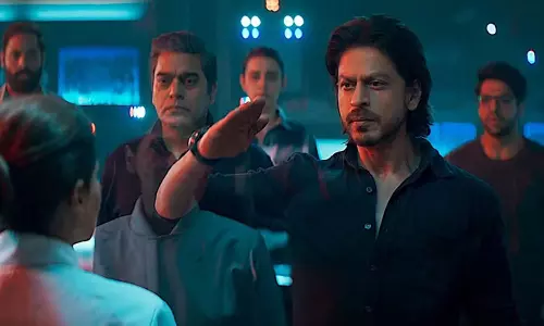 வசூலில் முன்னேறும் பதான்.. கொண்டாடும் ரசிகர்கள்..