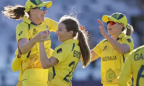 மகளிர் டி20 உலக கோப்பை - இறுதிப்போட்டியில் ஆஸ்திரேலியா, தென் ஆப்பிரிக்கா அணிகள் நாளை மோதல்