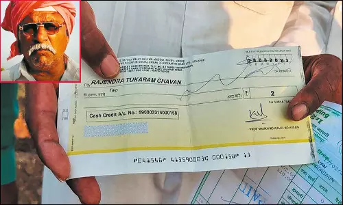 சோலாப்பூர் மார்க்கெட்டில் 500 கிலோ வெங்காயத்தை விற்றதில் விவசாயிக்கு கிடைத்தது 2 ரூபாய்