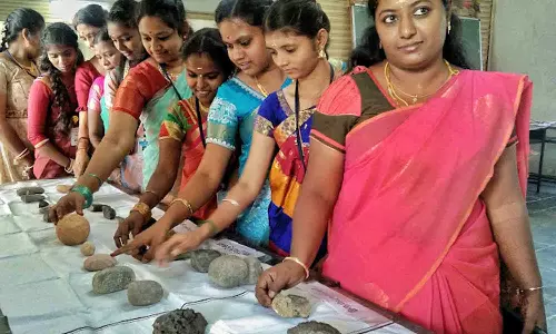 வரலாறு குறித்த தகவல்களை  தேடி தேடி அறிய வேண்டும் -  தொல்லியல் வரலாற்று ஆய்வு மைய இயக்குனர் அறிவுறுத்தல்