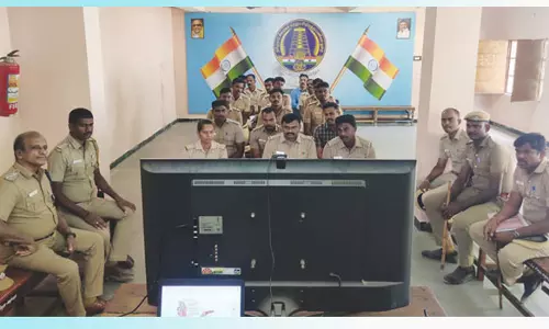 கைதிகளுக்கு ஆன்லைன் மூலம் டாக்டர்கள் விழிப்புணர்வு