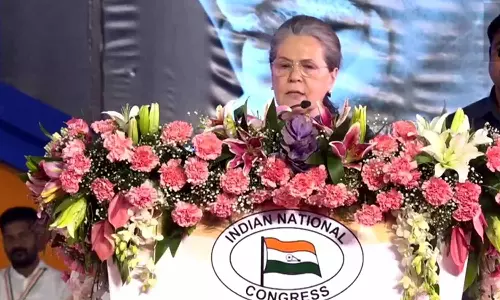 சிறுபான்மையினர், தலித்துகள், பெண்களை குறிவைத்து வெறுப்பு நெருப்பை தூண்டுகிறது பாஜக- சோனியா காந்தி தாக்கு