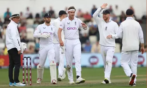 இங்கிலாந்துக்கு எதிரான 2வது டெஸ்ட் - நியூசிலாந்து முதல் இன்னிங்சில் 209 ரன்னில் ஆல் அவுட்