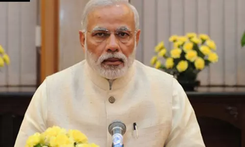 பிளாஸ்டிக் பைகளுக்கு பதிலாக துணி பைகளை மக்கள் பயன்படுத்த வேண்டும்- பிரதமர் மோடி வேண்டுகோள்