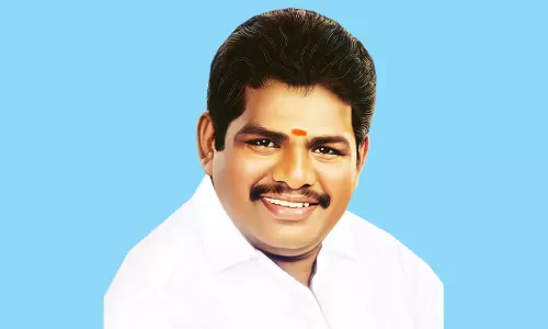 முதல்-அமைச்சர் மு.க.ஸ்டாலின் பிறந்தநாள் விழா: ஏழை, எளிய மக்களுக்கு நலத்திட்ட உதவிகள் வழங்கி கொண்டாட்டம் - தெற்கு மாவட்ட செயலாளர் அனிதா ராதாகிருஷ்ணன் அறிக்கை