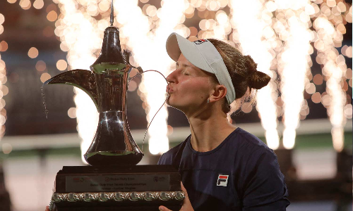 துபாய் ஓபன் டென்னிஸ்: சாம்பியன் பட்டத்தை தட்டிச்சென்றார் செக்குடியரசு வீராங்கனை கிரெஜ்சிகோவா