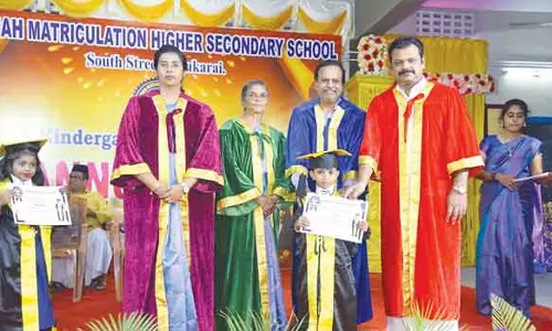 யூ.கே.ஜி. முடித்த 180 குழந்தைகளுக்கு பட்டம்