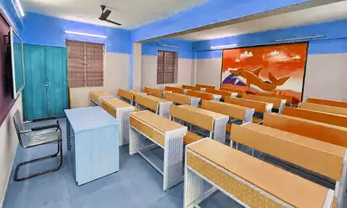 பள்ளிகளில் நவீன வசதிகளுடன் கூடிய ஸ்மார்ட் வகுப்பறைகள் - சென்னை மாநகராட்சி தகவல்