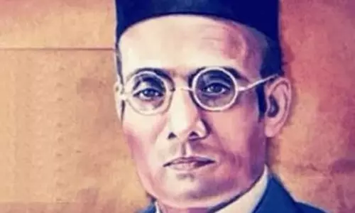 ரூபாய் நோட்டுகளில் காந்திக்கு பதிலாக வீர சாவர்க்கர் உருவம் - இந்து மகாசபா கோரிக்கை