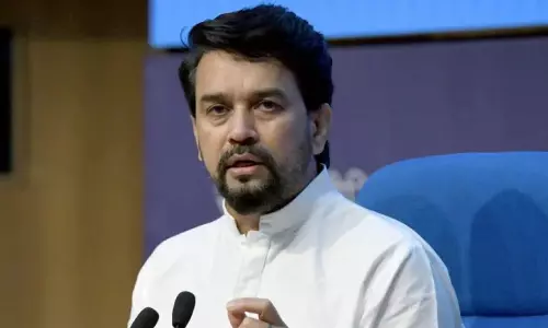 ராஜீவ் அறக்கட்டளைக்கு சீனா நன்கொடை அளித்தது பற்றி பேசாதது ஏன்?: ராகுல் காந்திக்கு மத்திய மந்திரி கேள்வி