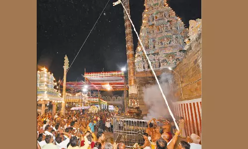 திருவொற்றியூர் வடிவுடையம்மன் கோவில் மாசி பிரம்மோற்சவ விழா கொடியேற்றத்துடன் தொடங்கியது