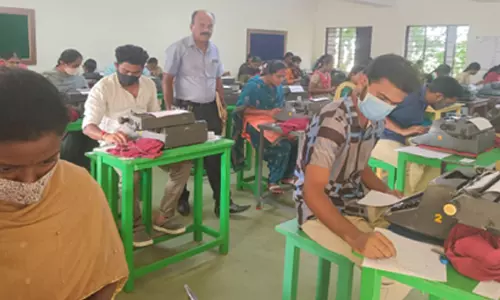 குமாரபாளையத்தில் தட்டச்சு தேர்வு