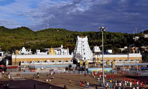 திருப்பதி கோவிலில் 3-ந்தேதி முதல் வருடாந்திர தெப்போற்சவம் ஆரம்பம்