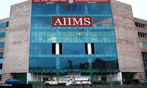 மதுரை எய்ம்ஸ் மருத்துவமனைக்கு ரூ.12.35 கோடி மட்டுமே ஒதுக்கீடு- தகவல் அறியும் உரிமை சட்டத்தில் தகவல்