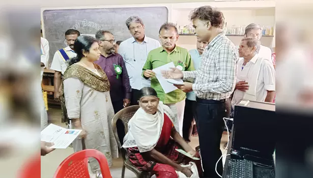 மாற்றுத்திறனாளிகளுக்கான ஒருங்கிணைந்த மருத்துவ முகாம் மாற்றுத்திறனாளிகளுக்கான ஒருங்கிணைந்த மருத்துவ முகாம்