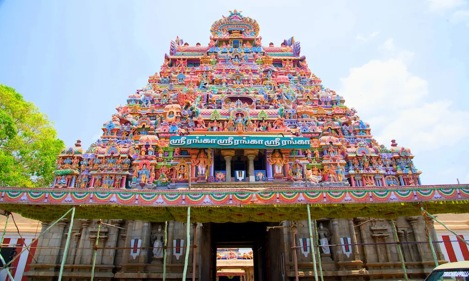 ஸ்ரீரங்கம் ரெங்கநாதர் கோவிலில் நாளை மாசி தெப்ப உற்சவம்