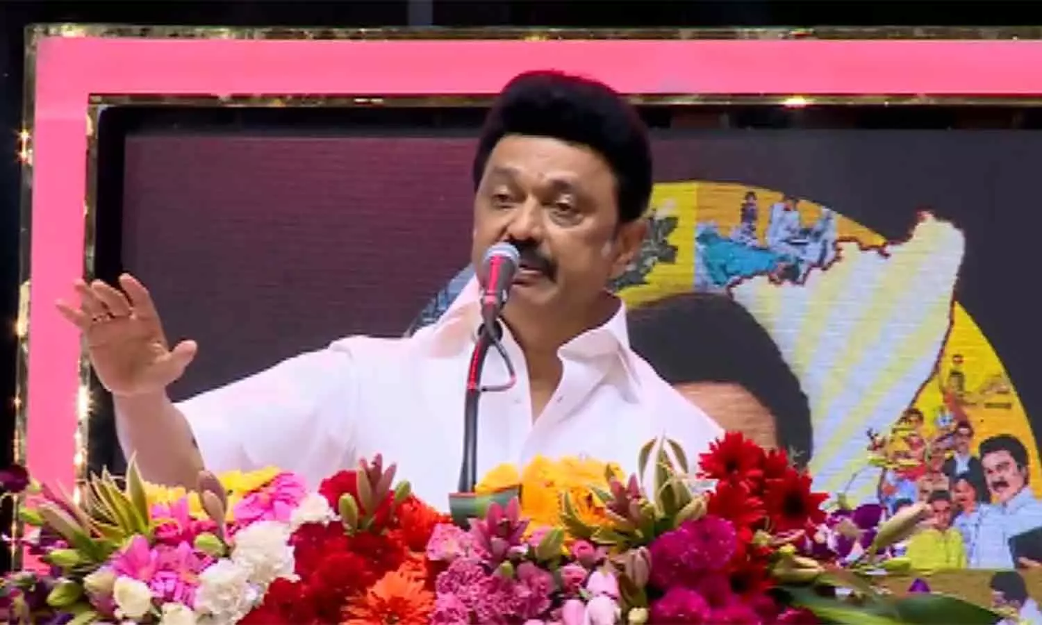 காங்கிரஸ் அல்லாத கட்சிகளின் கூட்டணி கரை சேராது- பிறந்தநாள் பொதுக்கூட்டத்தில் மு.க.ஸ்டாலின் பரபரப்பு பேச்சு காங்கிரஸ் அல்லாத கட்சிகளின் கூட்டணி கரை சேராது- பிறந்தநாள் பொதுக்கூட்டத்தில் மு.க.ஸ்டாலின் பரபரப்பு பேச்சு