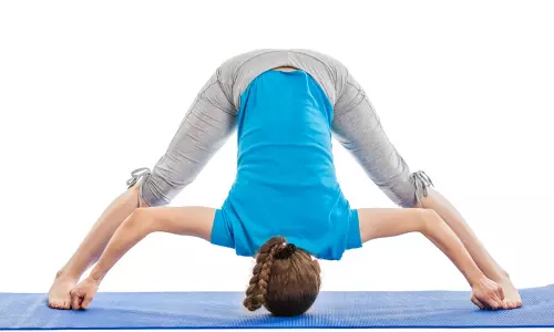 முதுகுத்தண்டு, இடுப்பை பகுதியை வலிமையாக்கும் ப்ரசாரித பாதோத்தானாசனம்