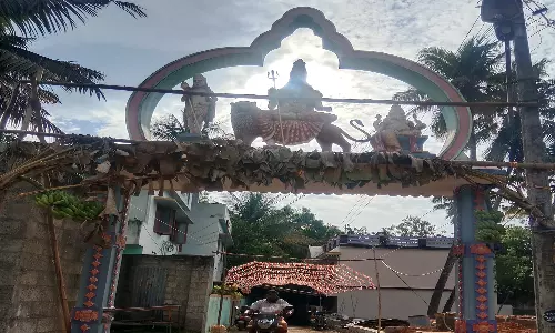 இரணியல் அருகே அம்மன் கோவிலில் தங்க நகை கொள்ளை