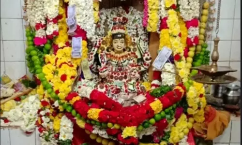 அங்காளம்மன் கோவிலில் கும்ப பூஜை