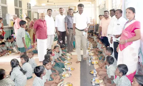 தஞ்சையில், இன்று 2-ம் கட்டமாக 7 மாநகராட்சி பள்ளிகளில் காலை உணவு திட்டம் தொடக்கம்