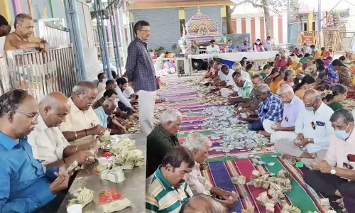 சிறுவாபுரி பாலசுப்பிரமணிய சுவாமி கோவிலில் ரூ.54.40 லட்சம் உண்டியல் காணிக்கை வசூல்