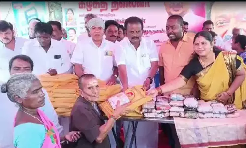 முதலமைச்சர் மு.க.ஸ்டாலின் பிறந்தநாள்: ஊரப்பாக்கம் ஊராட்சியில் 1000 பேருக்கு புடவை, பிரியாணி வழங்கப்பட்டது