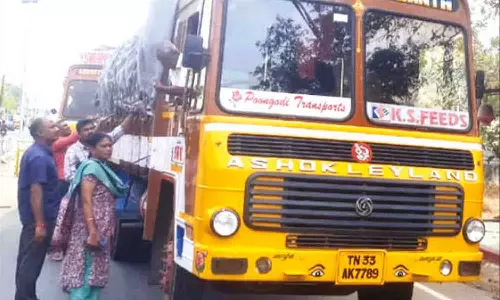 ரேஷன் அரிசி கடத்தலை தடுக்க சோதனை சாவடிகளில் போலீசார் கண்காணிப்பு