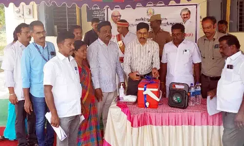 கால்நடைகளுக்கு கோமாரி நோய் தடுப்பூசி முகாம் கலெக்டர் தொடங்கி வைத்தார்