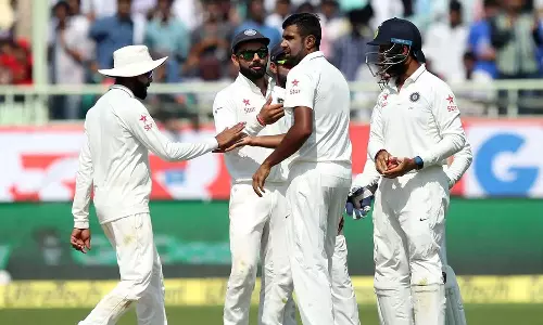 அஸ்வின், ஜடேஜா அபாரம்- முதல் இன்னிங்ஸில் 197 ரன்களுக்கு சுருண்டது ஆஸ்திரேலியா