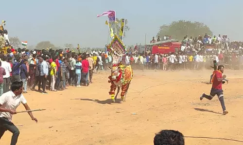 ஓசூர் அருகே எருது விடும் விழா