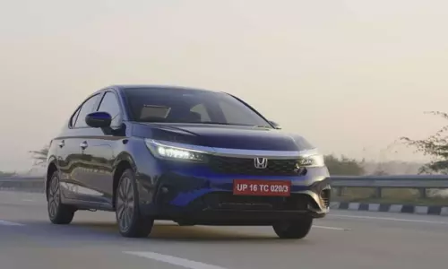 ரூ. 11.49 லட்சம் விலையில் அறிமுகமான ஹோண்டா சிட்டி ஃபேஸ்லிஃப்ட்