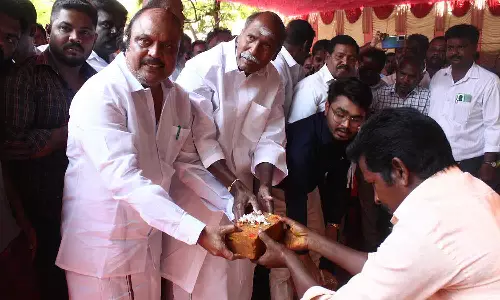 ஸ்மார்ட் சிட்டி திட்டத்தில் ரூ.12 ¾ கோடியில் பணிகள்-முதல்-அமைச்சர் ரங்கசாமி தொடங்கி வைத்தார்