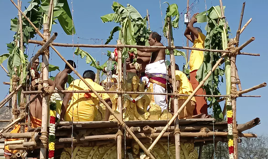 முத்து மாரியம்மன் கோவில் கும்பாபிஷேகம்