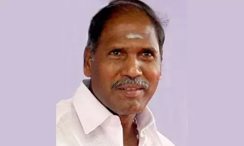 அதிகாரிகள் மீது முதலமைச்சர் ரங்கசாமி பாய்ச்சல்- சாதாரண வேலையை கூட செய்ய முடியவில்லை என குற்றச்சாட்டு