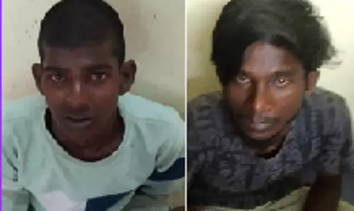 திட்டக்குடி  அருகே  மோட்டார் சைக்கிள் திருடிய 2 பேர் கைது