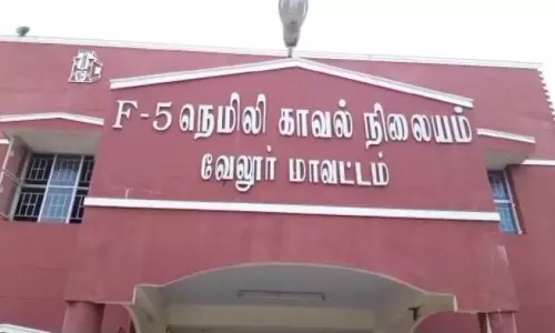 நெமிலி போலீஸ் நிலையத்தில் கூடுதல் சூப்பிரண்டு ஆய்வு