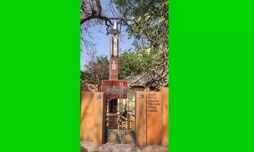விவேகானந்தர் சொற்பொழிவு ஆற்றிய இடத்தில் நினைவு மணி மண்டபம் அமைக்க கோரிக்கை