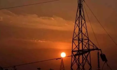 பொதுத்தேர்வு - மார்ச், ஏப்ரல் மாதங்களில் மின்தடை இருக்காது