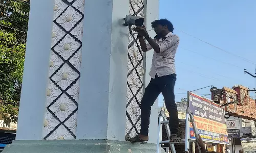 சமூக விரோத செயல்களை தடுக்க போலீஸ் பாதுகாப்பு வளையத்துக்குள் கொண்டுவரப்பட்ட கன்னியாகுமரி நகரம்