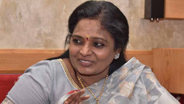 வட மாநில தொழிலாளர்களின் பாதுகாப்பை தமிழக அரசு உறுதிப்படுத்த வேண்டும்- தமிழிசை பேட்டி